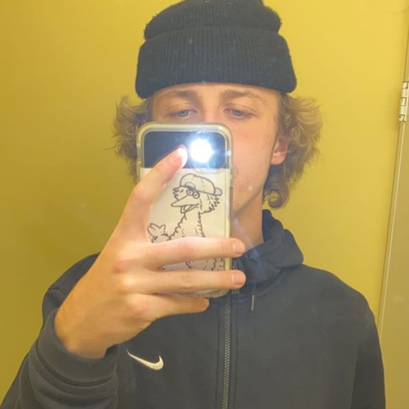 Meet your Posher, Tristan - Picture 1 of 1